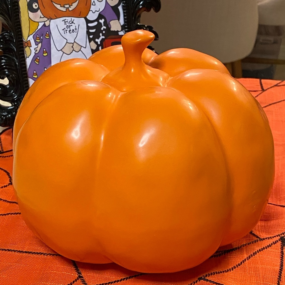 ๐RAE DUNN SPOOKY PUMPKIN ๐ - Picture 4 of 4